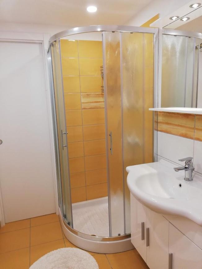 Apartment Ana Bohinj ภายนอก รูปภาพ